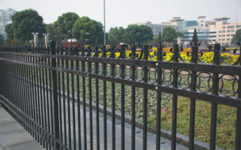 公路隔離柵欄